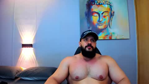 Snapshot of rawmathews chatting on January 8, 6:09 am rawmathews online show from January 8, 6:09 am