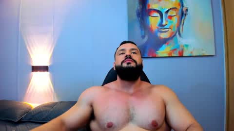 Snapshot of rawmathews chatting on February 8, 1:22 am rawmathews online show from February 8, 1:22 am