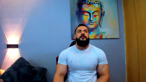 Snapshot of rawmathews chatting on February 12, 7:23 am rawmathews online show from February 12, 7:23 am