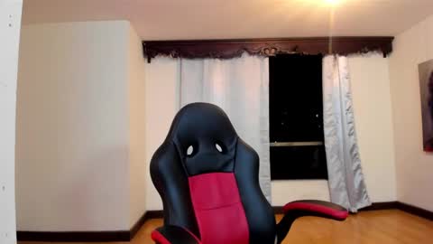 Snapshot of rawmathews chatting on September 16, 4:57 am rawmathews online show from September 16, 4:57 am