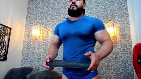 Snapshot of rawmathews chatting on October 22, 9:03 pm rawmathews online show from October 22, 9:03 pm