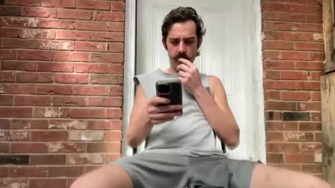 Snapshot of rawslutmaker chatting on March 22, 3:15 pm rawslutmaker online show from March 22, 3:15 pm