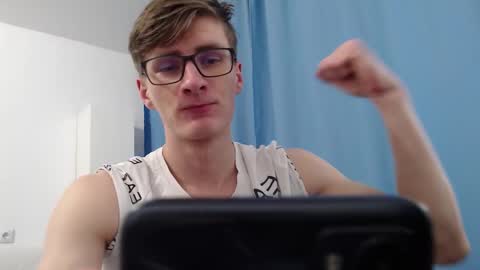 Ray Booy  online show from October 13, 7:52 am