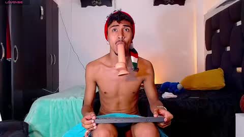 Rayn online show from December 21, 12:31 am