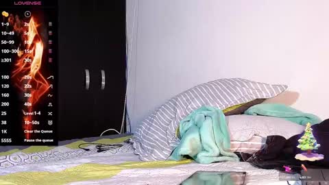 Rayn online show from January 4, 9:41 pm