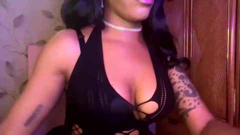 Raye Millian online show from April 29, 7:20 pm