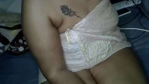 Snapshot of raylee810889 chatting on November 7, 6:08 pm raylee810889 online show from November 7, 6:08 pm