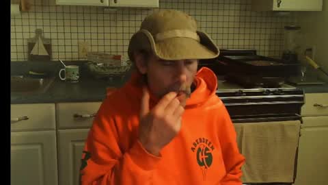 Ray online show from November 5, 9:04 pm