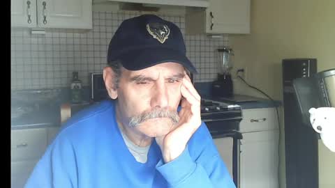 Ray online show from April 20, 9:01 am