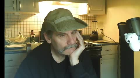 Ray online show from April 22, 9:44 am