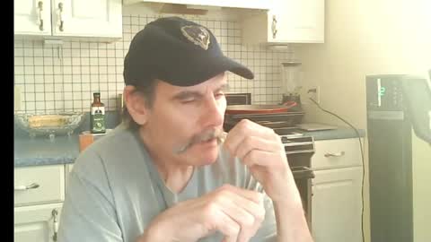 Ray online show from April 23, 7:38 pm