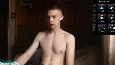 Snapshot of raylonn chatting on October 12, 9:19 am Ray online show from October 12, 9:19 am