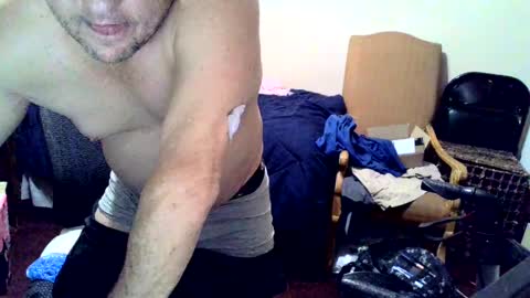 raymanjr52 online show from February 9, 7:16 am