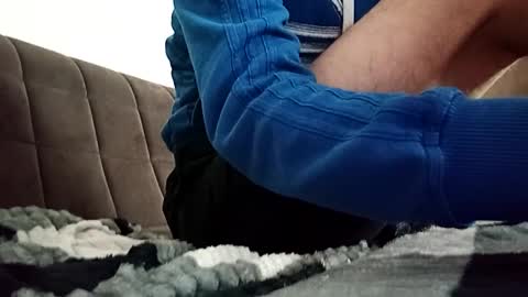 Snapshot of raymartino chatting on February 13, 11:28 am RayMartino online show from February 13, 11:28 am