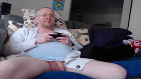 Sunshine Ray online show from January 5, 7:07 pm