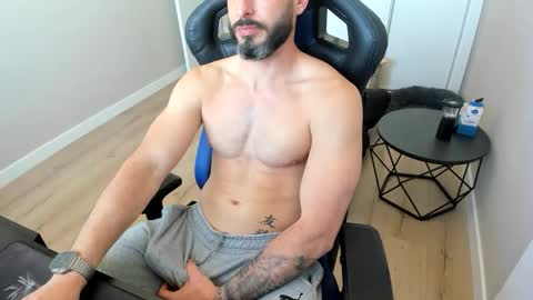 raysexparty online show from April 5, 12:02 pm