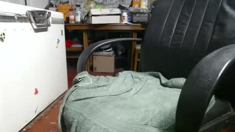 Ray online show from December 18, 3:37 am