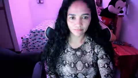 Danna online show from July 22, 7:27 pm