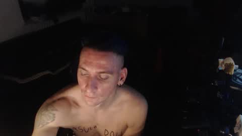 Rayzel online show from November 10, 10:53 pm