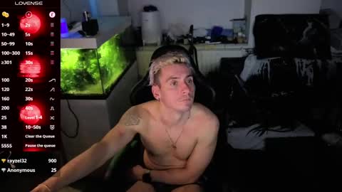 Rayzel online show from April 21, 2:51 am