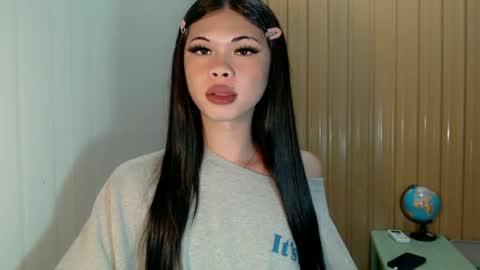 Snapshot of raze_fuckzx chatting on June 17, 2:51 pm cindy online show from June 17, 2:51 pm