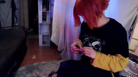 Snapshot of raziel_haze chatting on January 15, 9:13 am Yrriel Strife Candy-Demon Caveboy mr. Cringe online show from January 15, 9:13 am
