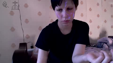 Snapshot of raziel_haze chatting on October 18, 9:43 am Yrriel Strife Candy-Demon Caveboy mr. Cringe online show from October 18, 9:43 am