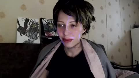 Snapshot of raziel_haze chatting on November 21, 1:48 am Yrriel Strife Candy-Demon Caveboy mr. Cringe online show from November 21, 1:48 am