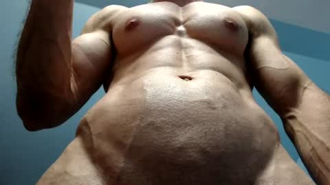 Snapshot of razorramon13 chatting on July 20, 6:38 am razorramon13 online show from July 20, 6:38 am