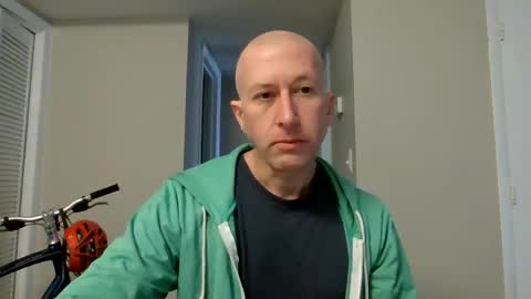 rbtknkstr online show from October 26, 8:15 pm