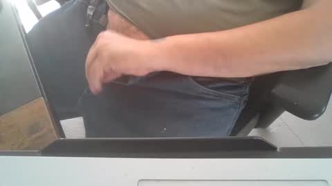 Snapshot of rcooper666 chatting on October 13, 10:10 pm rcooper666 online show from October 13, 10:10 pm