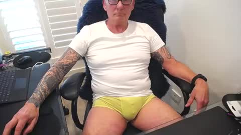 reacher1965 online show from July 17, 2:40 am