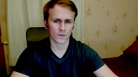 Snapshot of ready2serve_obey chatting on June 12, 9:25 pm Jack online show from June 12, 9:25 pm