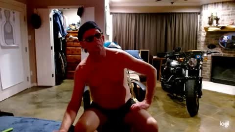 Snapshot of ready4aride2day chatting on February 12, 11:07 am ready4aride2day online show from February 12, 11:07 am