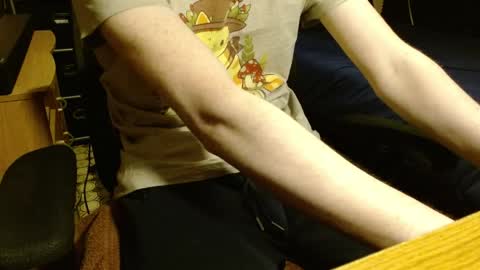 Scrappy Coco online show from April 21, 2:51 am