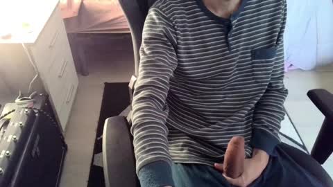 Snapshot of readytoshowww chatting on April 7, 2:06 pm Readytoshowww online show from April 7, 2:06 pm