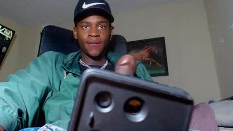 Snapshot of real1dk chatting on February 25, 9:42 am Sthith online show from February 25, 9:42 am