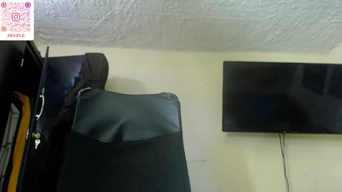 Snapshot of real1dk chatting on October 1, 8:53 am Sthith online show from October 1, 8:53 am