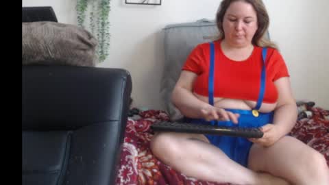 Fannie online show from April 1, 6:05 pm