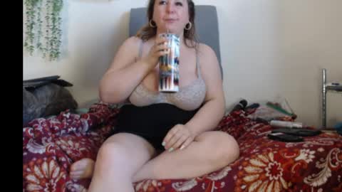 Fannie online show from April 22, 3:24 pm