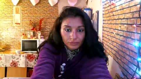 real_coupl3 online show from April 19, 8:02 am