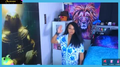 Snapshot of realgoddessdream chatting on June 24, 2:21 am realgoddessdream online show from June 24, 2:21 am