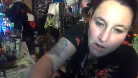 Snapshot of reallyredrum69th chatting on September 28, 6:19 am reallyredrum69th online show from September 28, 6:19 am