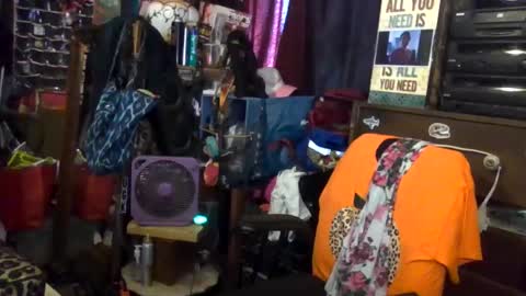 Snapshot of reallyredrum69th chatting on October 8, 3:31 pm reallyredrum69th online show from October 8, 3:31 pm