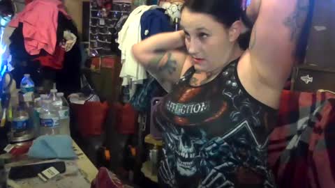 Snapshot of reallyredrum69th chatting on October 11, 5:11 pm reallyredrum69th online show from October 11, 5:11 pm