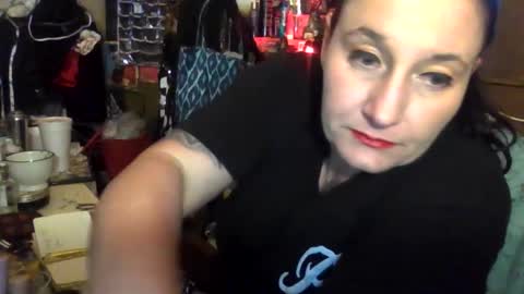 Snapshot of reallyredrum69th chatting on October 15, 8:42 pm reallyredrum69th online show from October 15, 8:42 pm