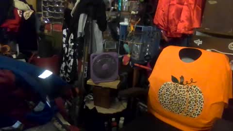 Snapshot of reallyredrum69th chatting on October 22, 4:24 am reallyredrum69th online show from October 22, 4:24 am