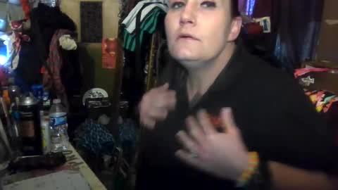 Snapshot of reallyredrum69th chatting on November 3, 5:03 pm reallyredrum69th online show from November 3, 5:03 pm