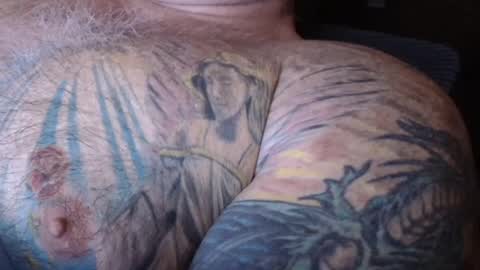 Snapshot of realrubpirate chatting on December 24, 8:55 am realrubpirate online show from December 24, 8:55 am