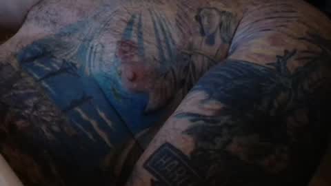 Snapshot of realrubpirate chatting on January 1, 9:17 am realrubpirate online show from January 1, 9:17 am